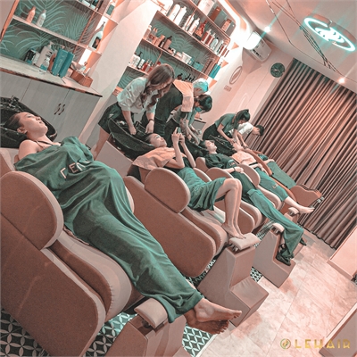 khoa-dao-tao-day-cat-toc-nu-nam-chuyen-nghiep-2
